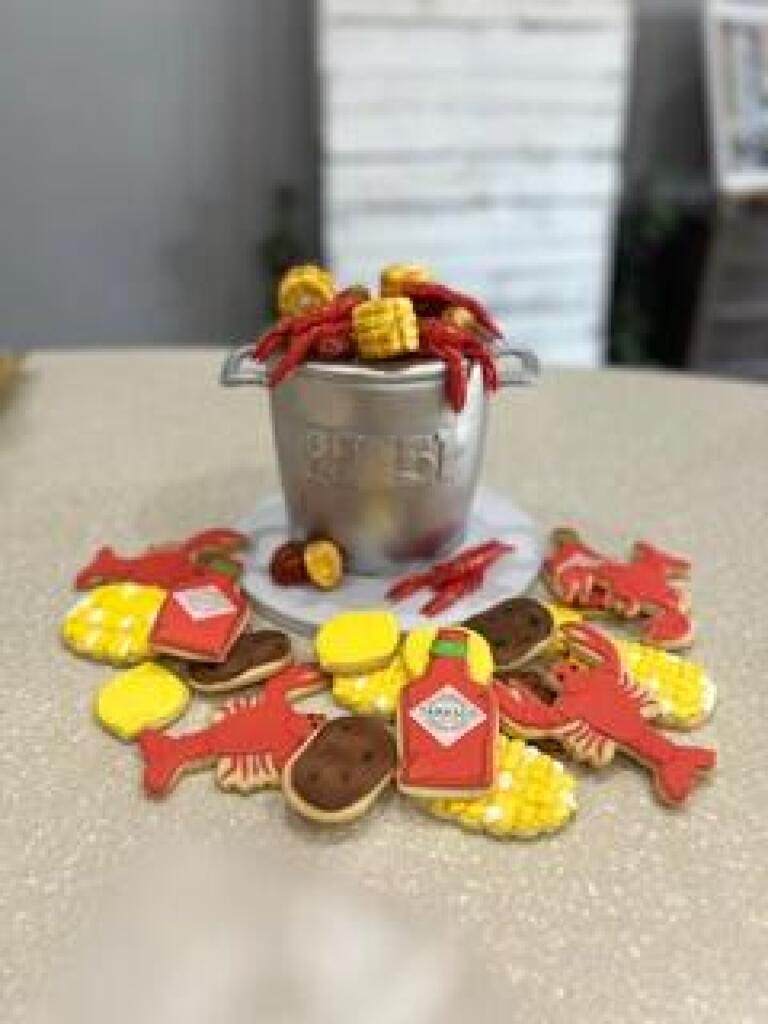 Thanksgiving and Fall Cakes, cupcakes, cookies by Sugar & slice Bakery