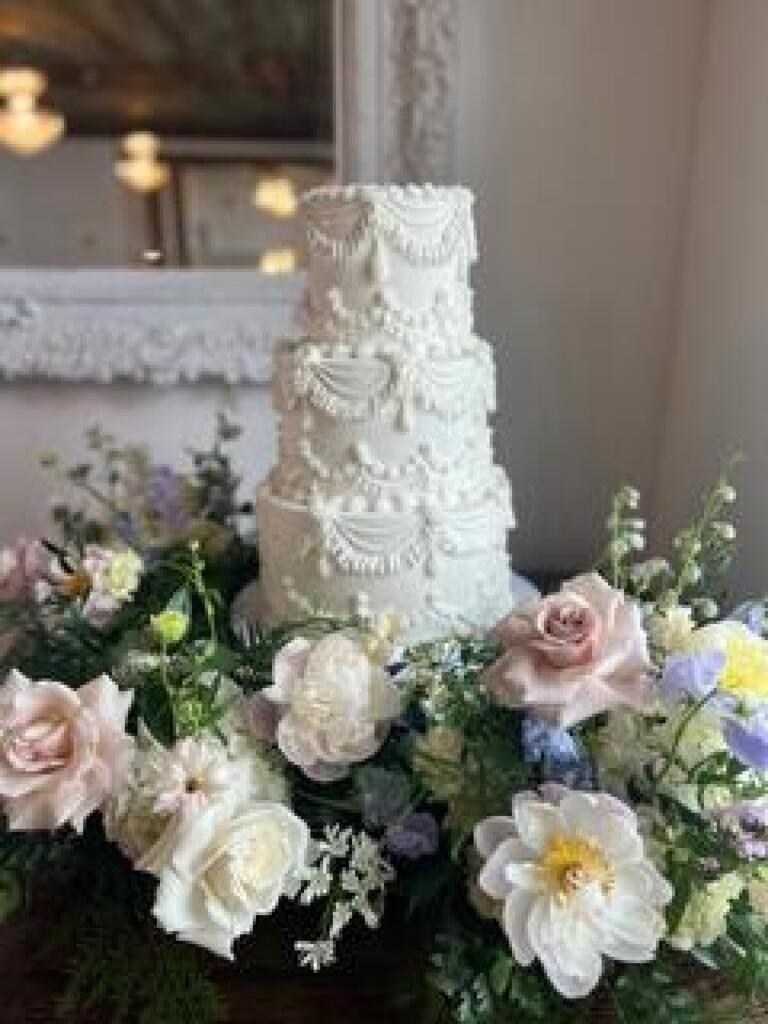Weddings cakes and cupcakes by Sugar & Slice Bakery Winter Haven