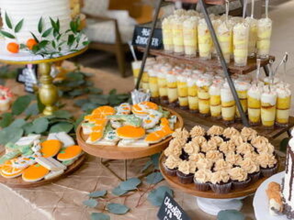 Weddings cakes and cupcakes by Sugar & Slice Bakery Winter Haven